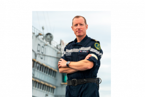 Sébastien Martinot Commandant du porte-avion Charles de Gaulle